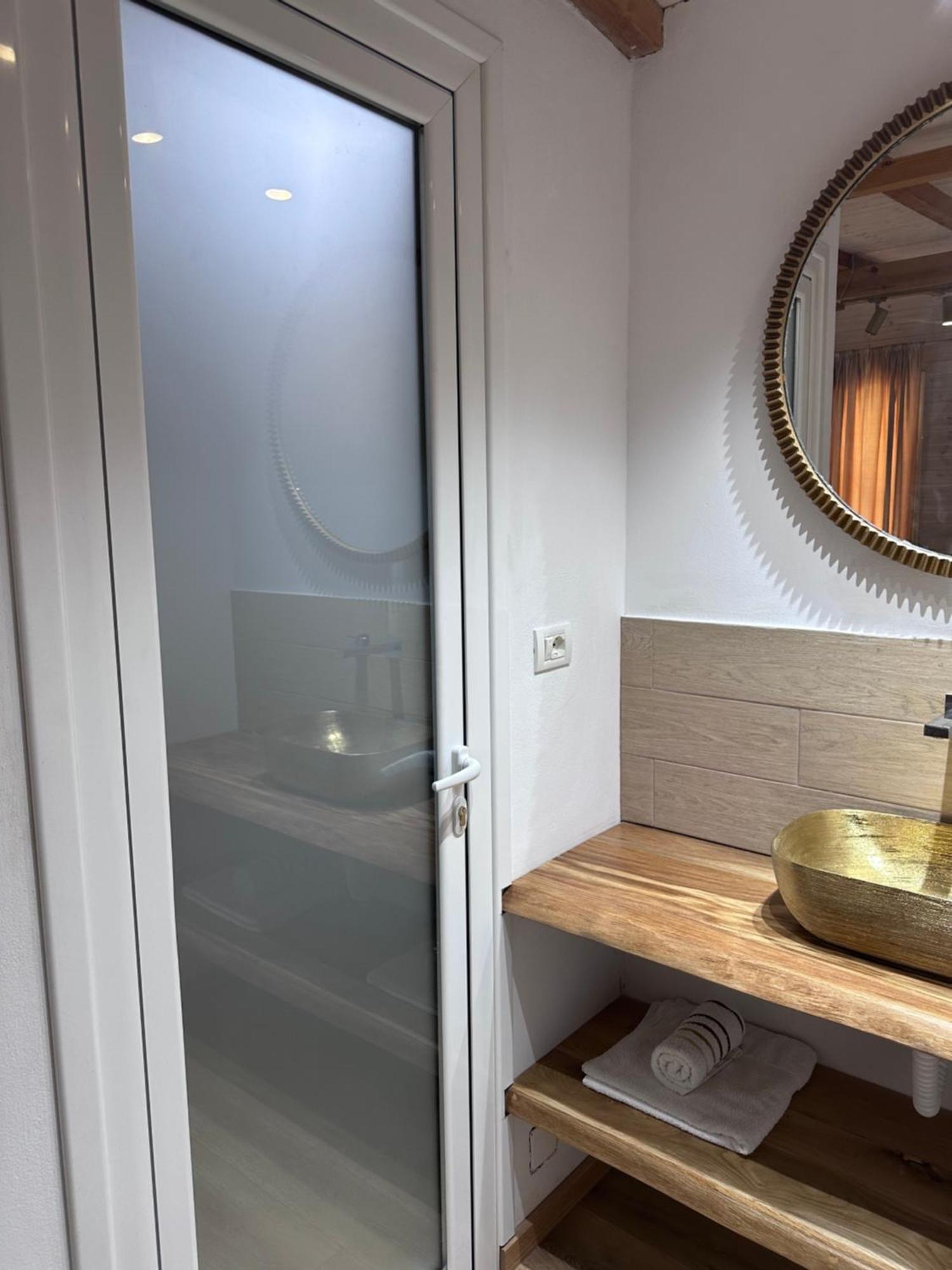 Nashos Bungalows Himare Fshat 외부 사진